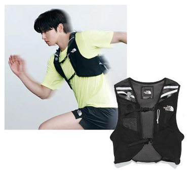 '러닝 베스트'와 그것을 착용하고 달리는 남성의 모습이다.