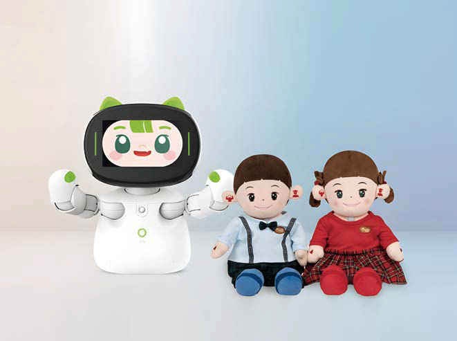 '반려로봇' 다솜과 효돌의 모습이다.
