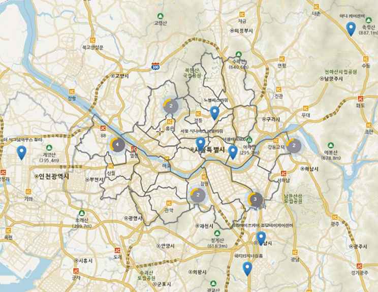 '금융사' 및 민간기업의 노인주택 시설 위치를 표시한 지도이다.